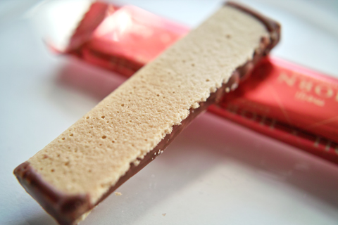 明治製菓;ホルン ミルク&ホイップショコラ