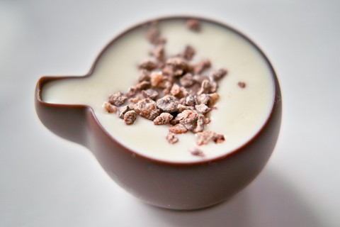 プラリベル；カフェショコラ 9個入　 バニラクリームとホワイトチョコレート